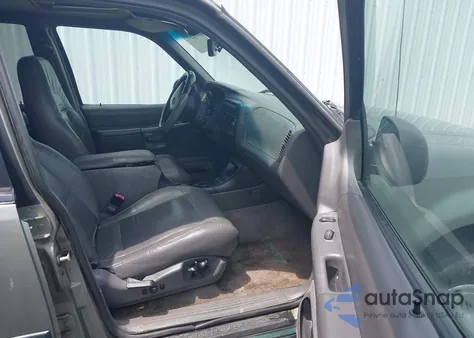 1999 Mercury Mountaineer из США, поврежденный, VIN 4M2ZU55P2XUJ06929